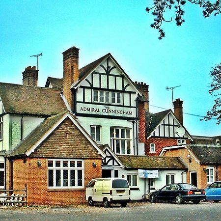 The Admiral Cunningham Hotel Bracknell Zewnętrze zdjęcie